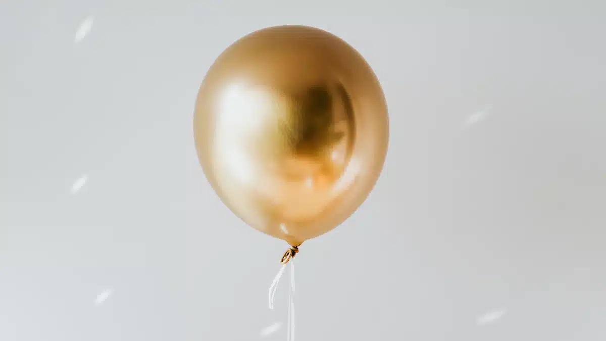 Gold Confetti-Filled Latex Balloons